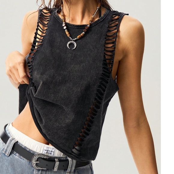 Mineral Wash Black Cut out Detail Sleeveless Tank Top - Picture 4 of 6